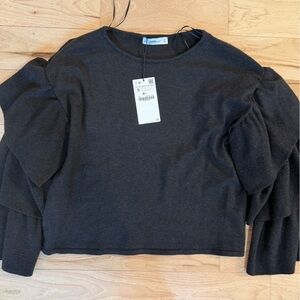 NWT Zara knit sweater size small